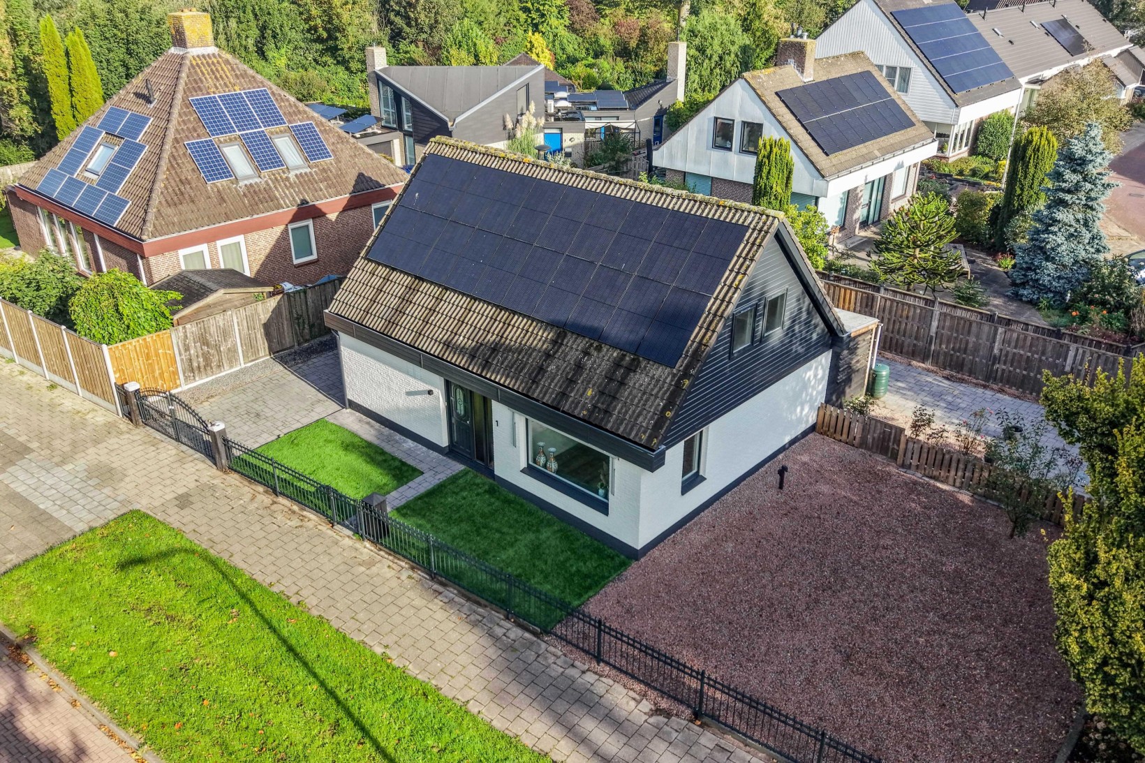 Vrijstaande woning te koop: De Banier 1, Swifterbant