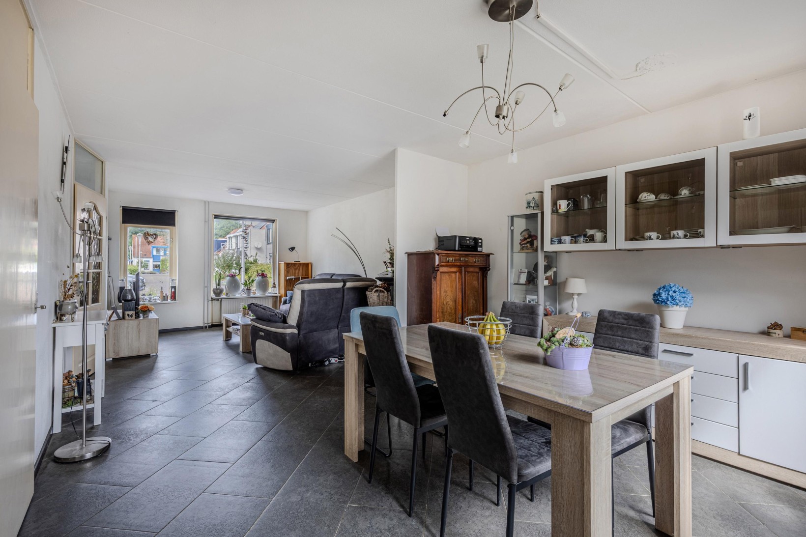 Hoekwoning te koop: Karwijhof 12, Biddinghuizen