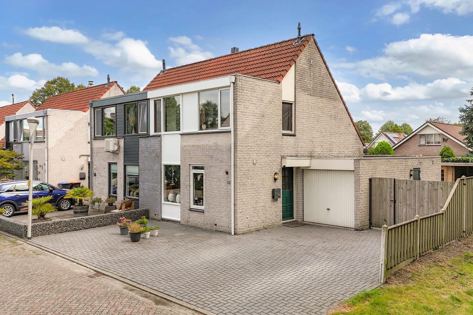 Hoekwoning te koop: Karwijhof 12, Biddinghuizen