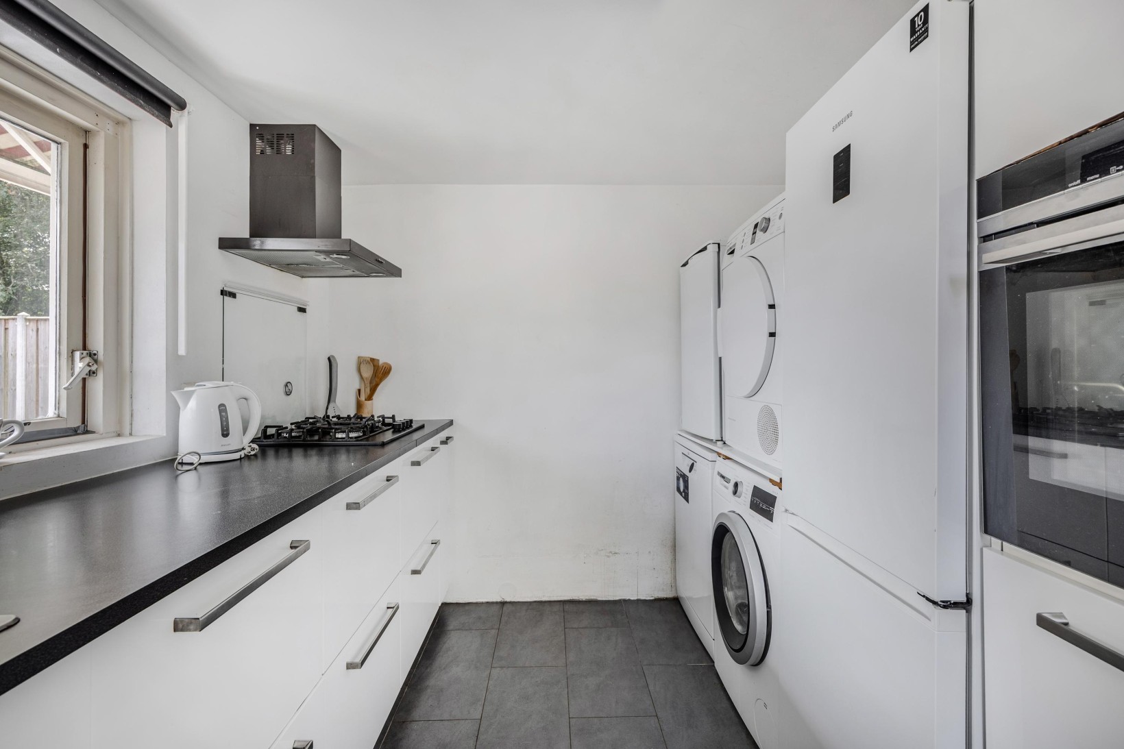 Hoekwoning te koop: Karwijhof 12, Biddinghuizen
