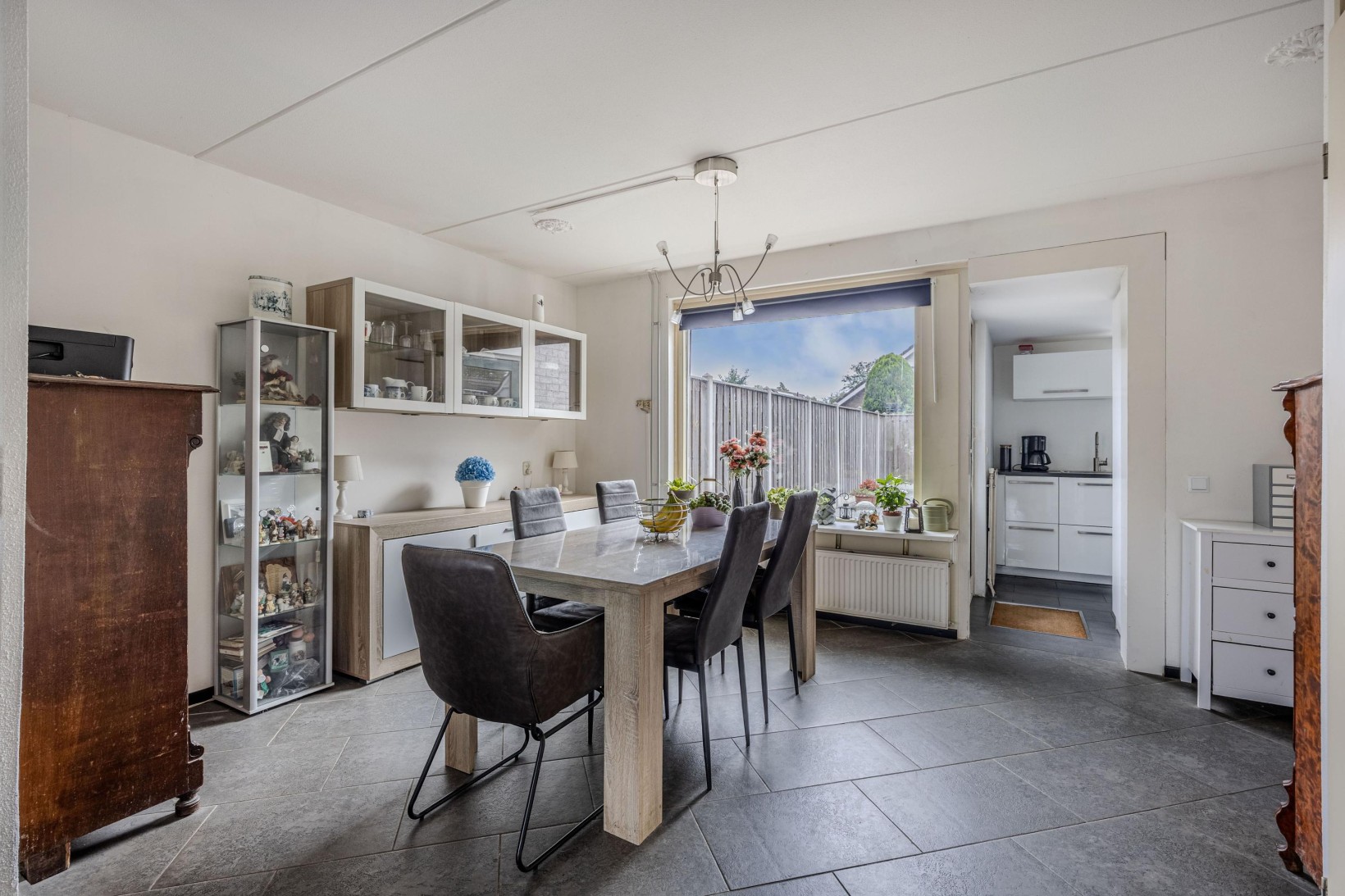 Hoekwoning te koop: Karwijhof 12, Biddinghuizen