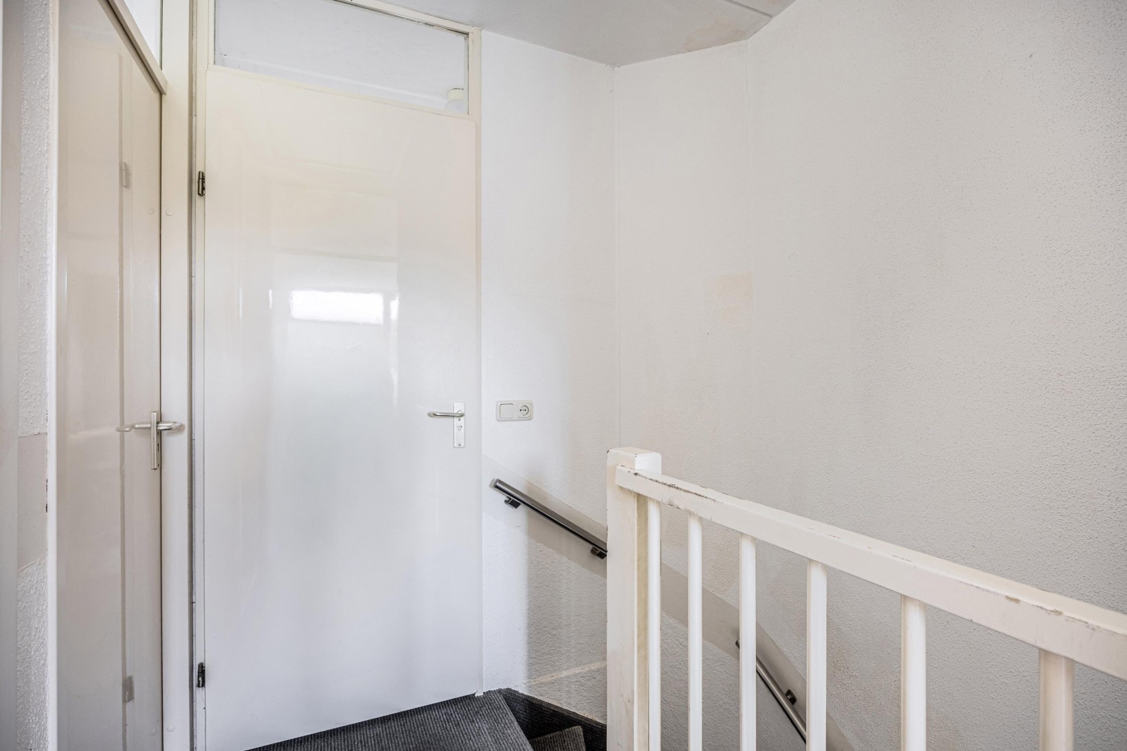Hoekwoning te koop: Karwijhof 12, Biddinghuizen
