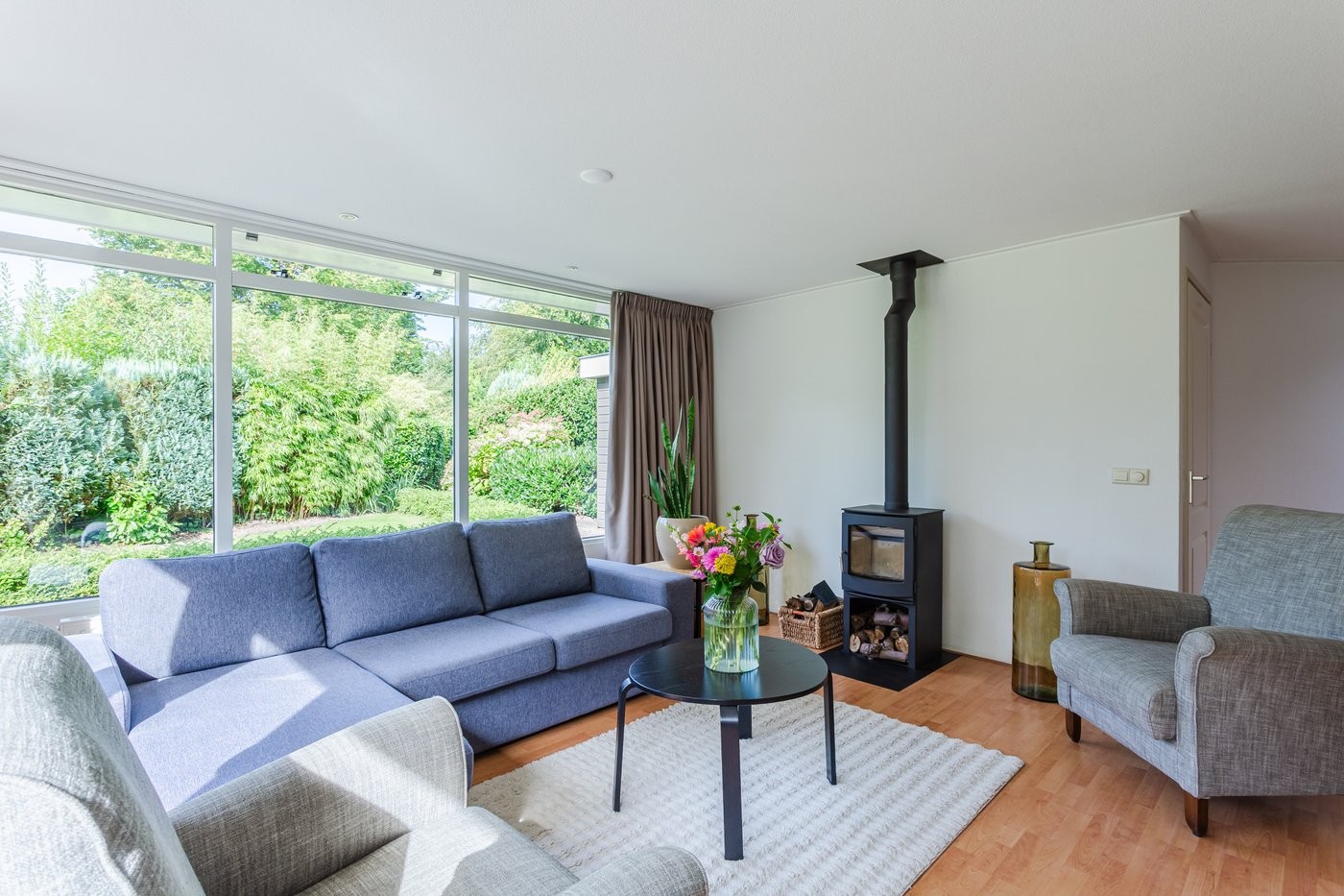 Tussenwoning te koop: Bijsselseweg 3-129, Biddinghuizen