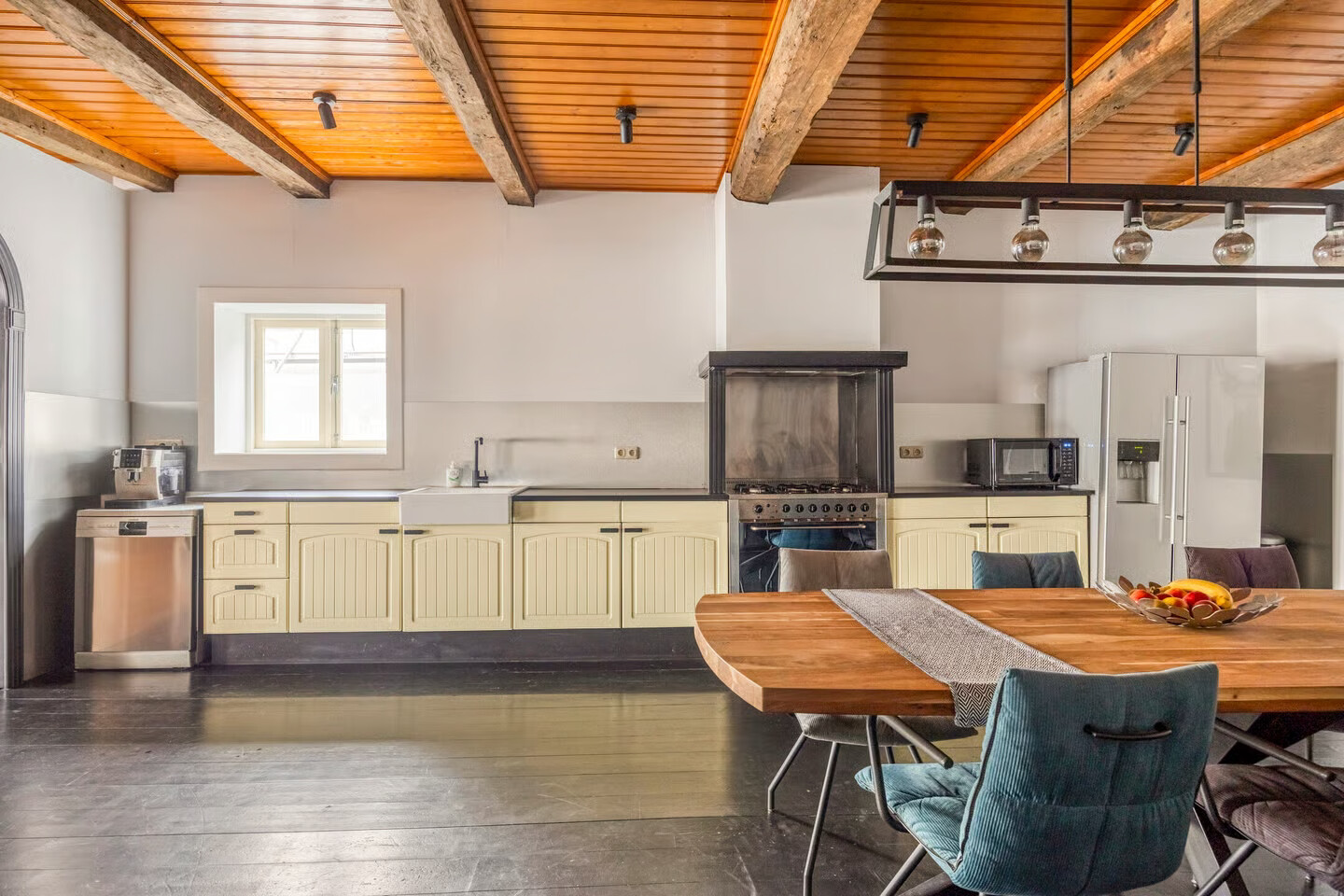 Tussenwoning te koop: Oudestraat 210, Kampen