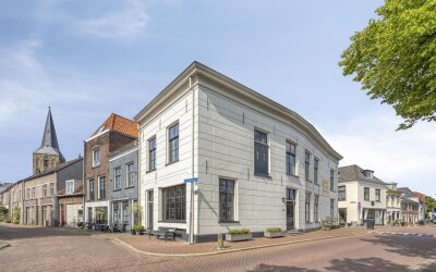 Burgwal 15