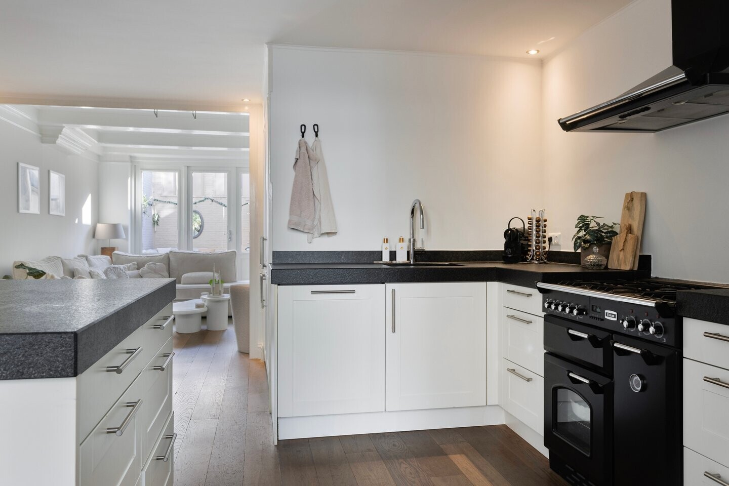Tussenwoning te koop: Boven Nieuwstraat 37, Kampen