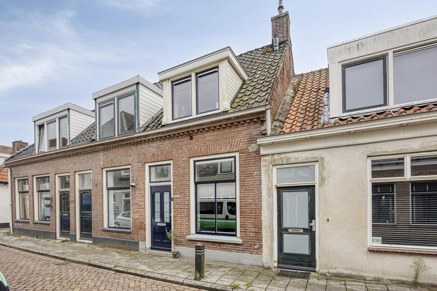 Tussenwoning te koop: Groenestraat 228, Kampen