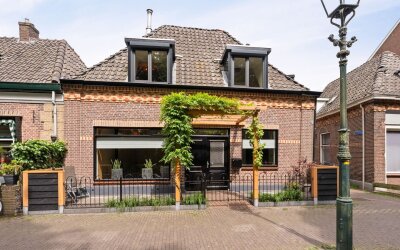 2e Ebbingestraat 33