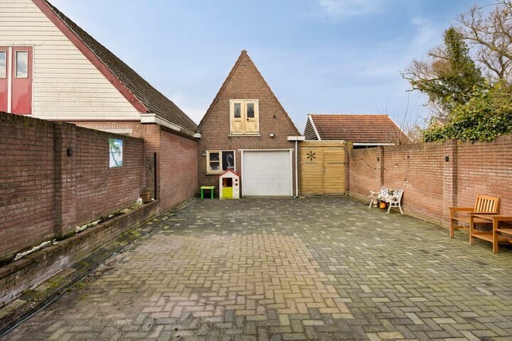 Vrijstaande woning te koop: Greenterweg 4, Kampen