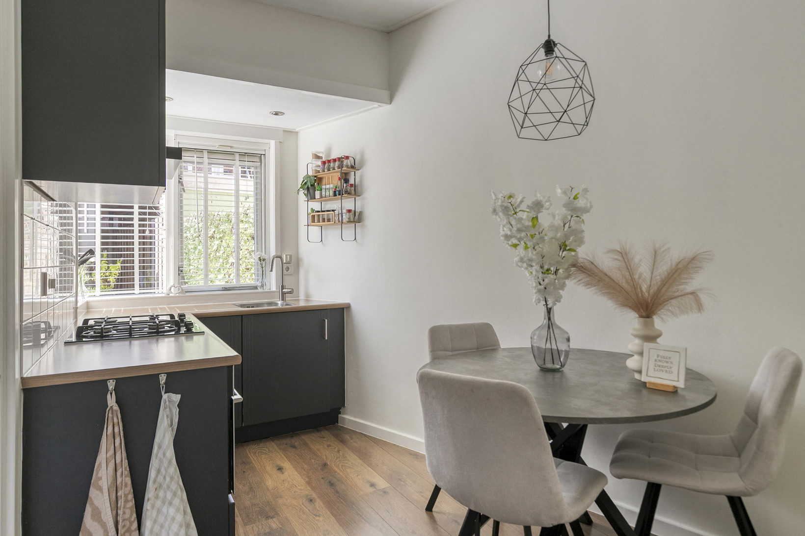 Hoekwoning te koop: Willem de Zwijgerstraat 13A, Kampen