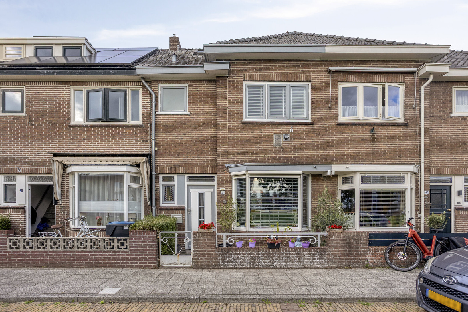 Tussenwoning te koop: Louise de Colignysingel 49, Kampen