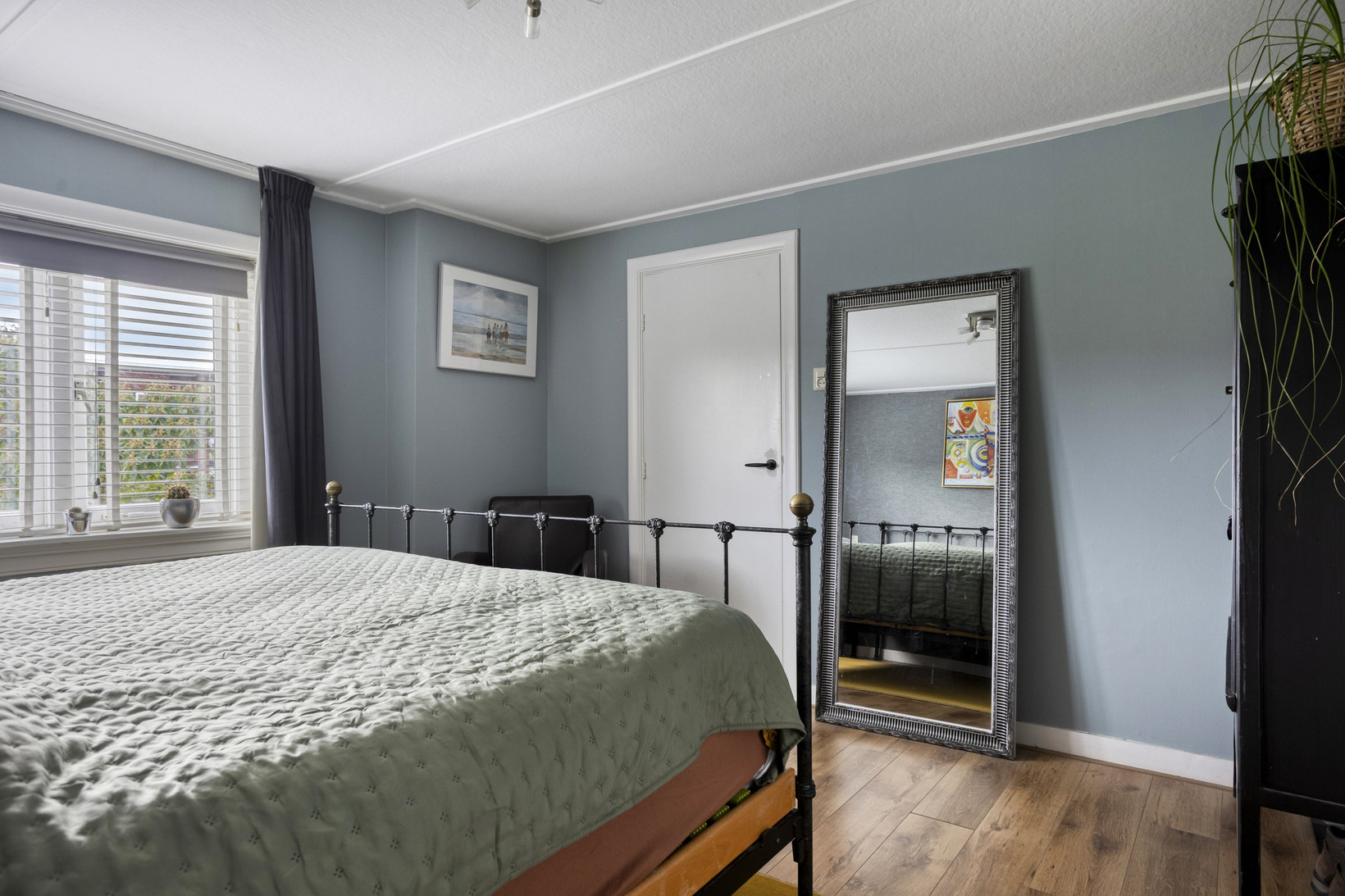Tussenwoning te koop: Louise de Colignysingel 49, Kampen