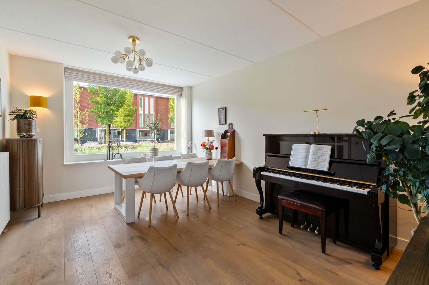 Hoekwoning te koop: Hanzelaan 7, Kampen