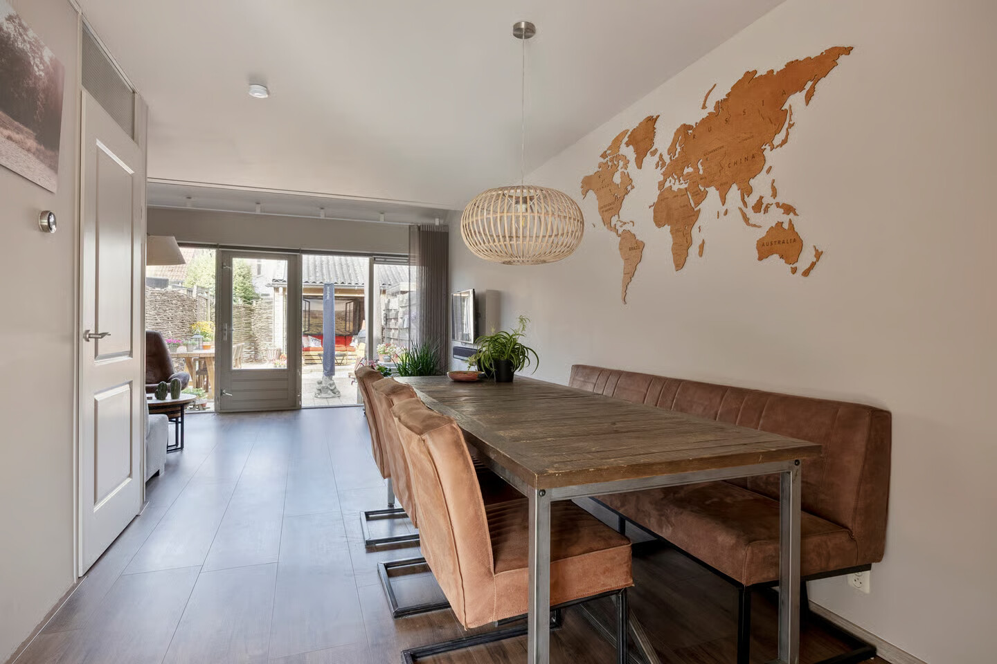 Hoekwoning te koop: Thorbeckelaan 11, Kampen
