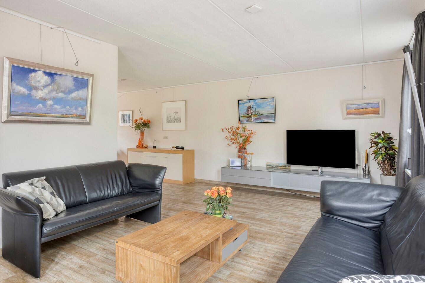 Tussenwoning te koop: Marinus Postlaan 81, Kampen