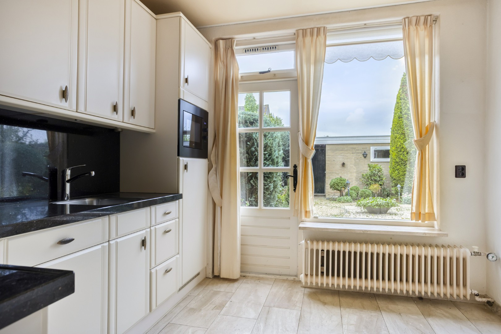 Tussenwoning te koop: Scheerling 32, Kampen