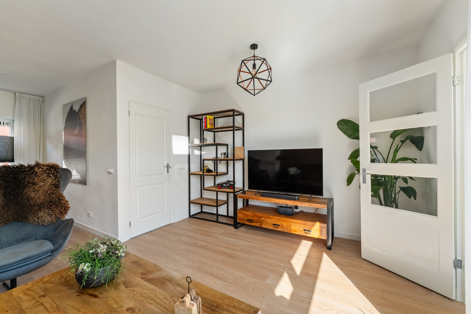Tussenwoning te koop: L. Huismanstraat 24, Kampen