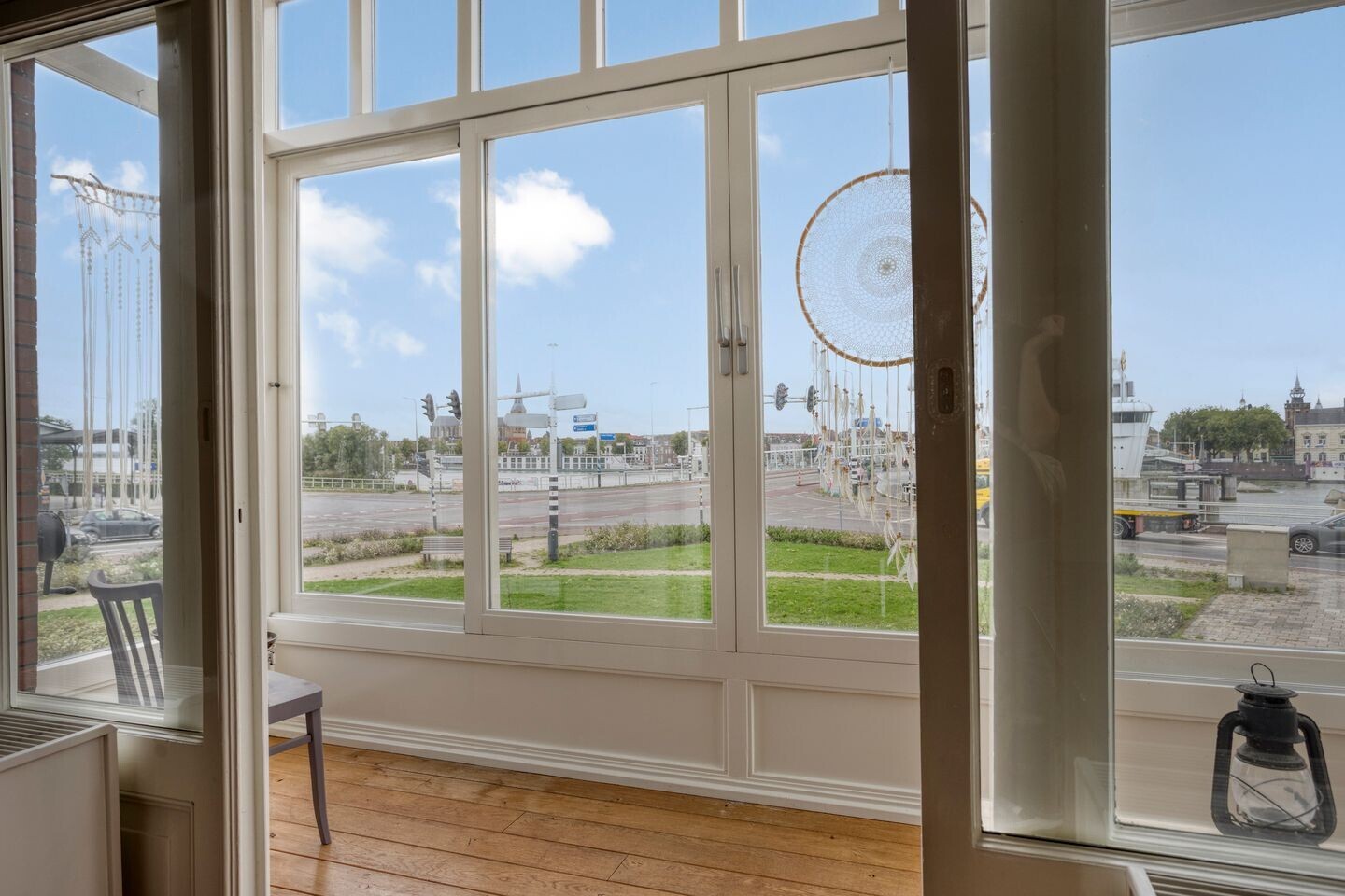 Vrijstaande woning te koop: Stationsplein 3, Kampen