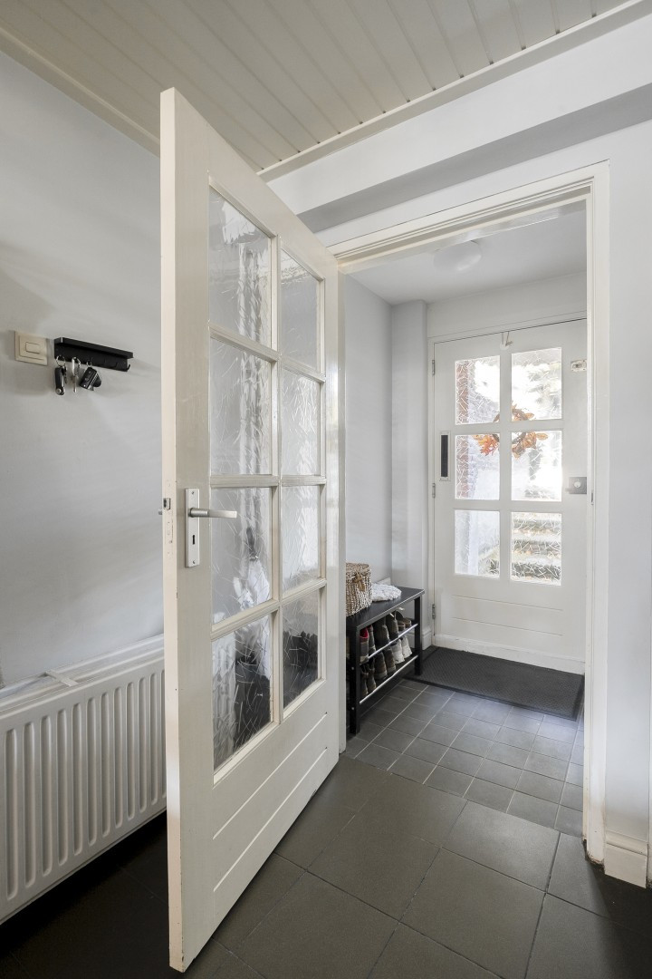 Tussenwoning te koop: Burgemeester van Engelenweg 129, Ijsselmuiden
