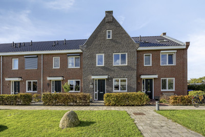 Oosterlandenerf 76