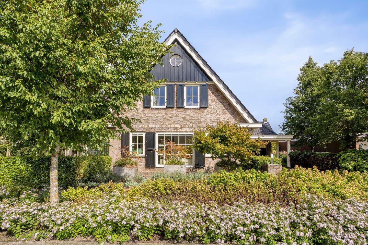 Vrijstaande woning te koop: Karthuizerlaan 2, Ijsselmuiden