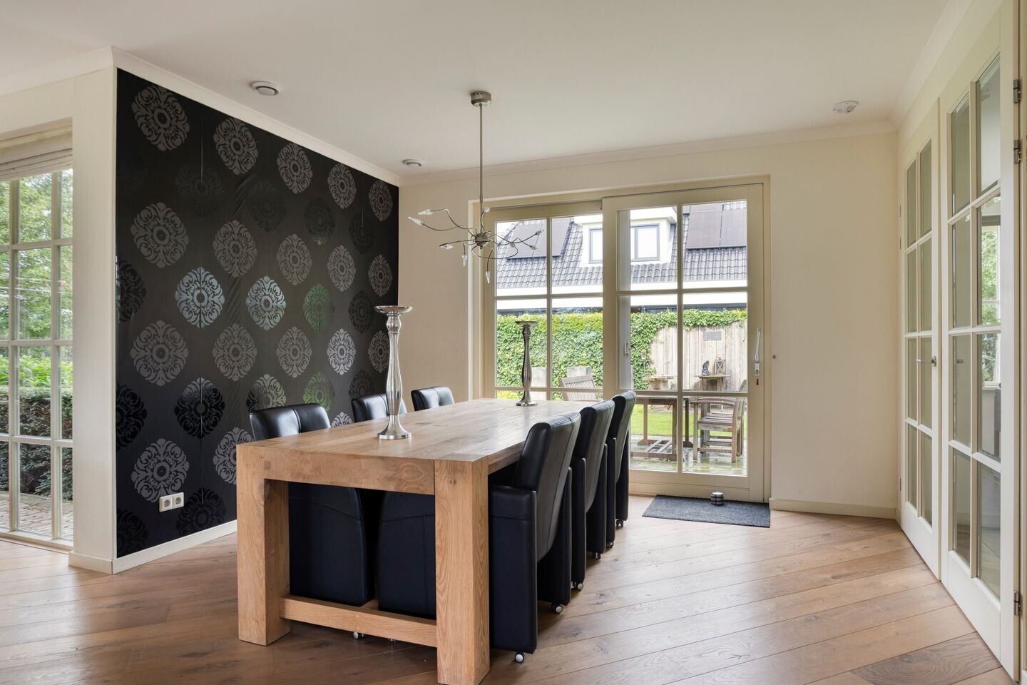 Vrijstaande woning te koop: Karthuizerlaan 2, Ijsselmuiden