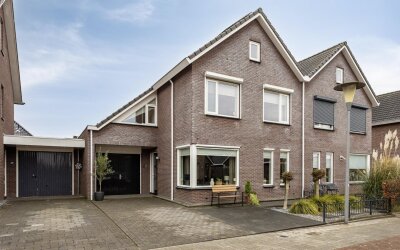 Kluisstraat 50