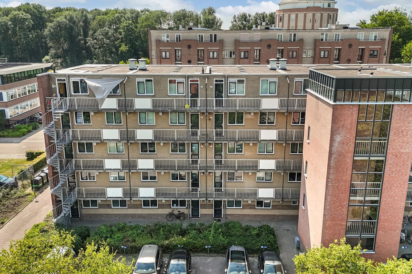 Appartement te koop: Staalstraat 124, Emmeloord