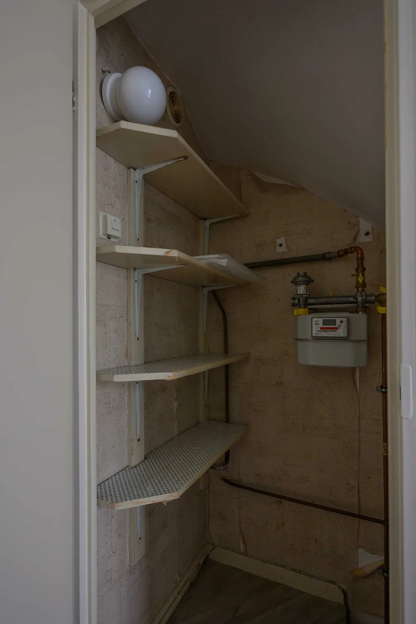 Tussenwoning te koop: Distelstraat 10, Emmeloord