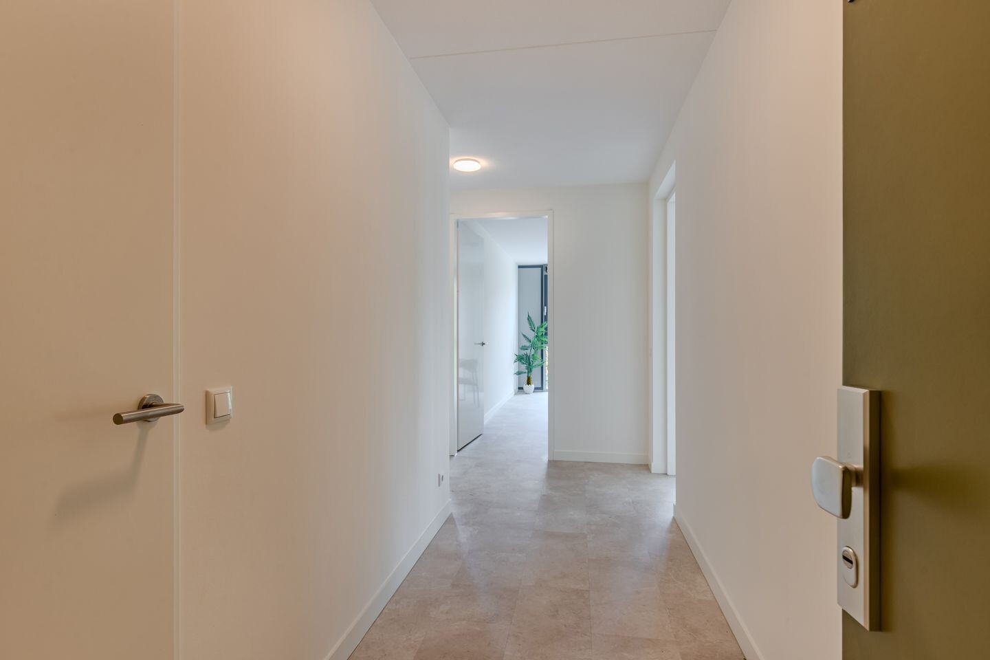 Appartement te koop: de Deel 23-13, Emmeloord