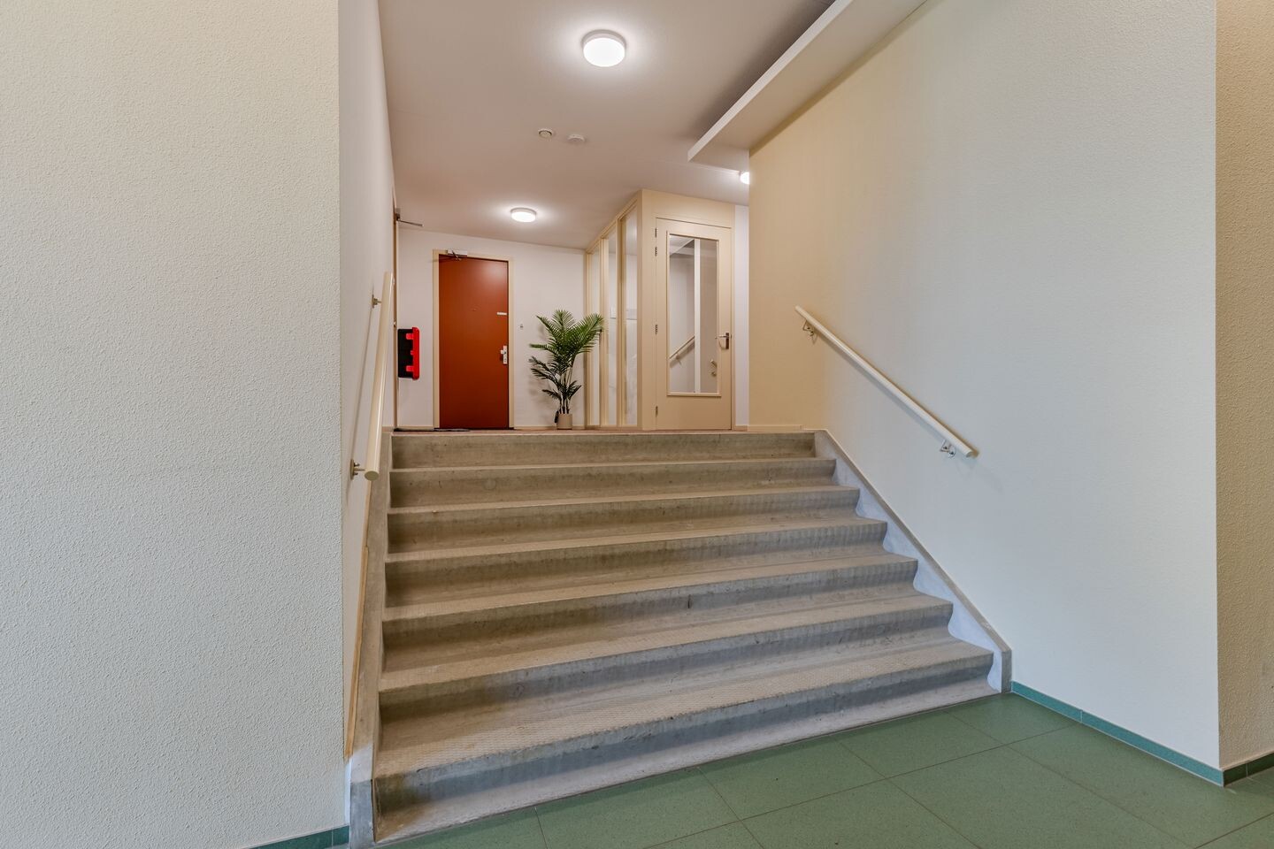 Appartement te koop: de Deel 23-13, Emmeloord