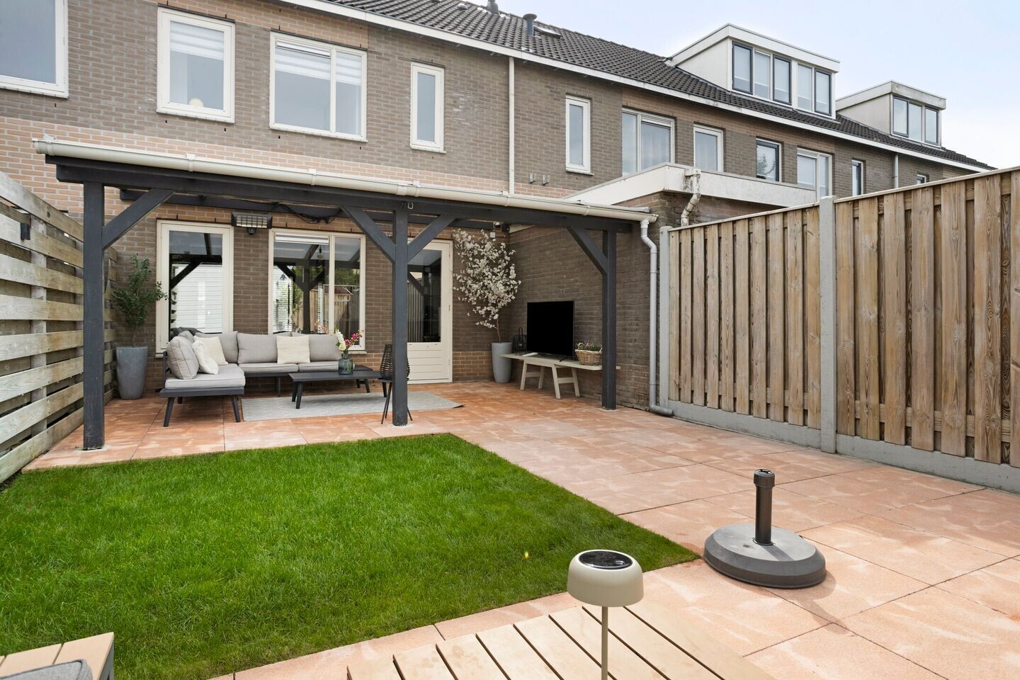 Tussenwoning te koop: Kempenland 10, Emmeloord