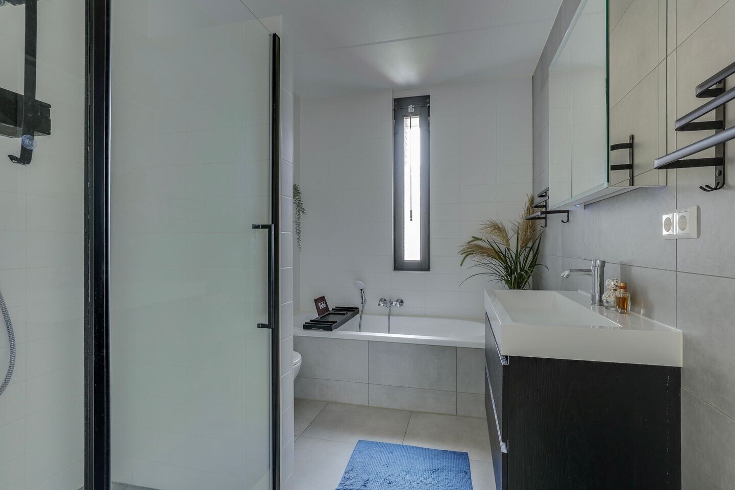 Tussenwoning te koop: Boelenshage 14, Emmeloord