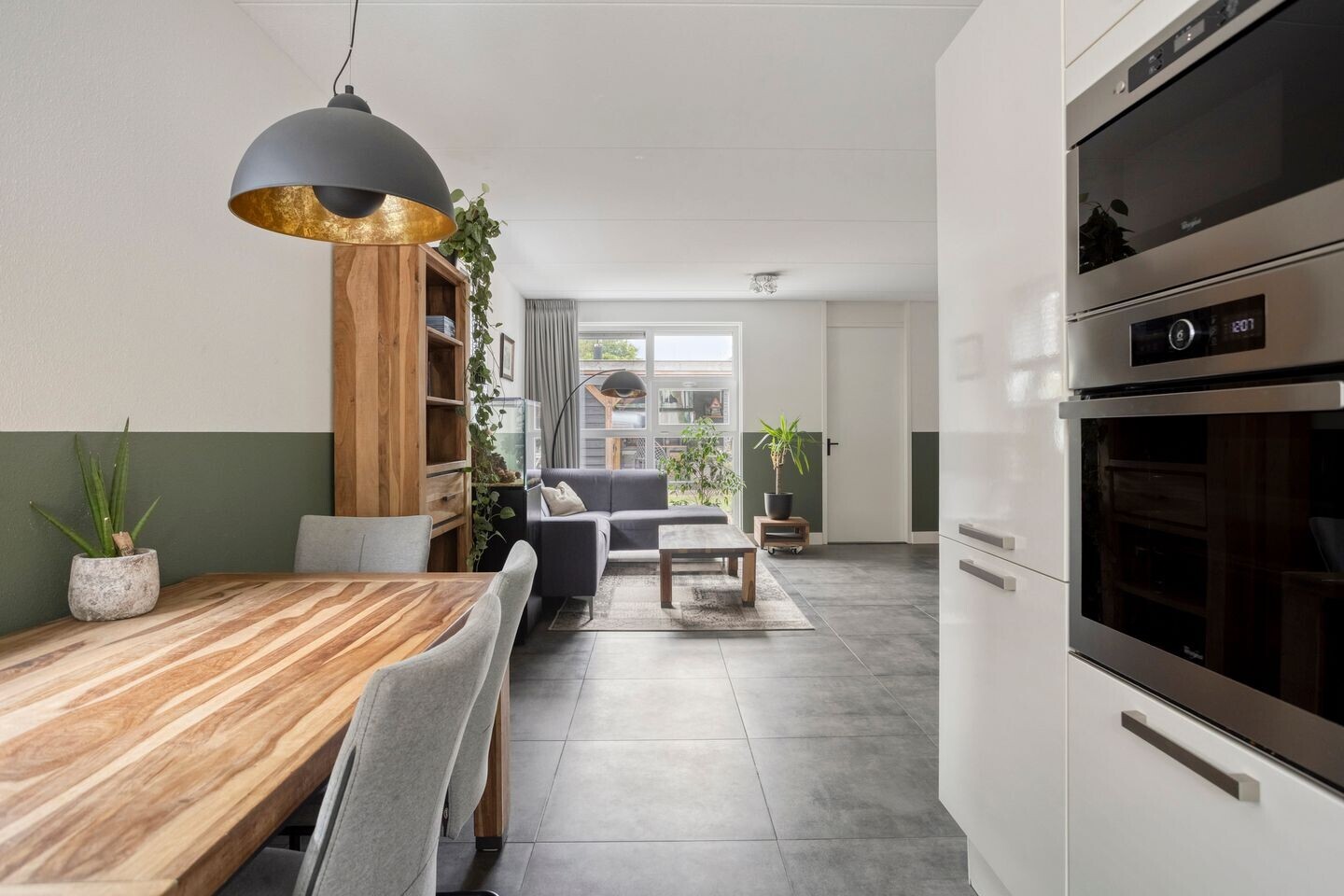 Hoekwoning te koop: Niels Bohrhage 2D, Emmeloord