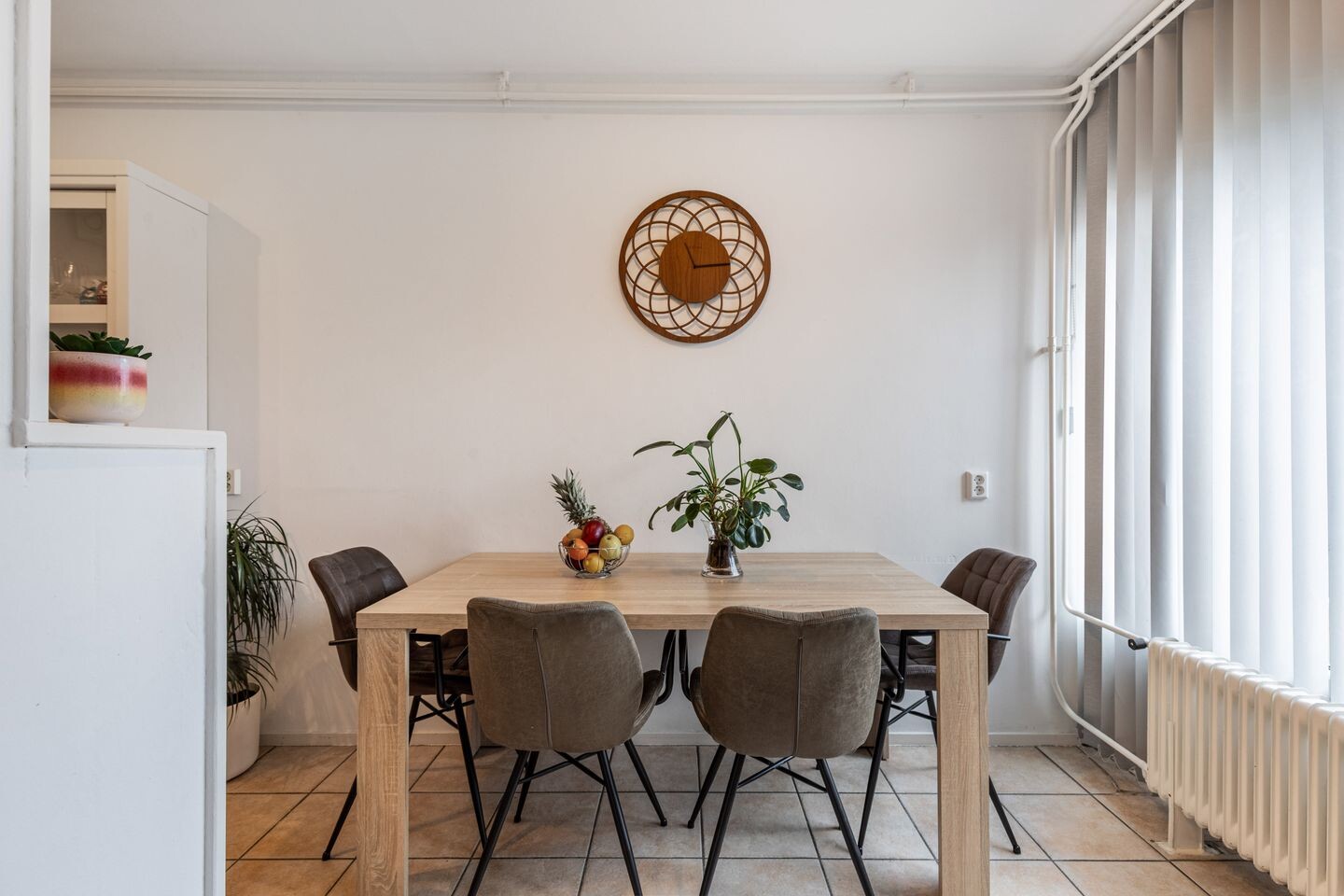 Tussenwoning te koop: Pallasstraat 83, Emmeloord