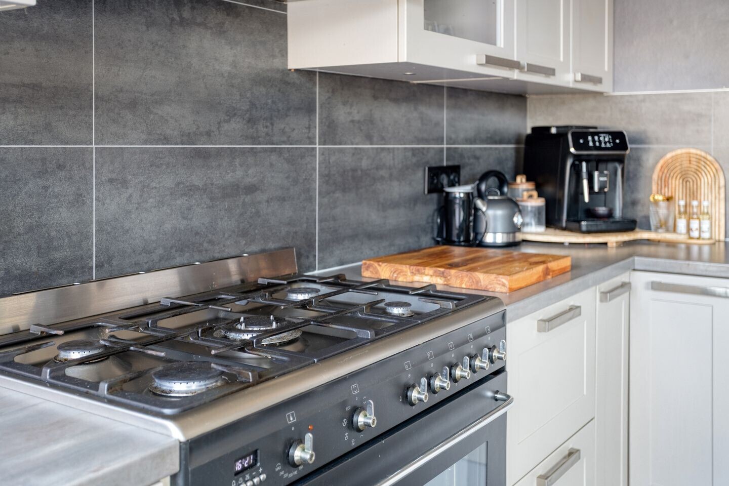 Hoekwoning te koop: Deltastraat 92, Emmeloord