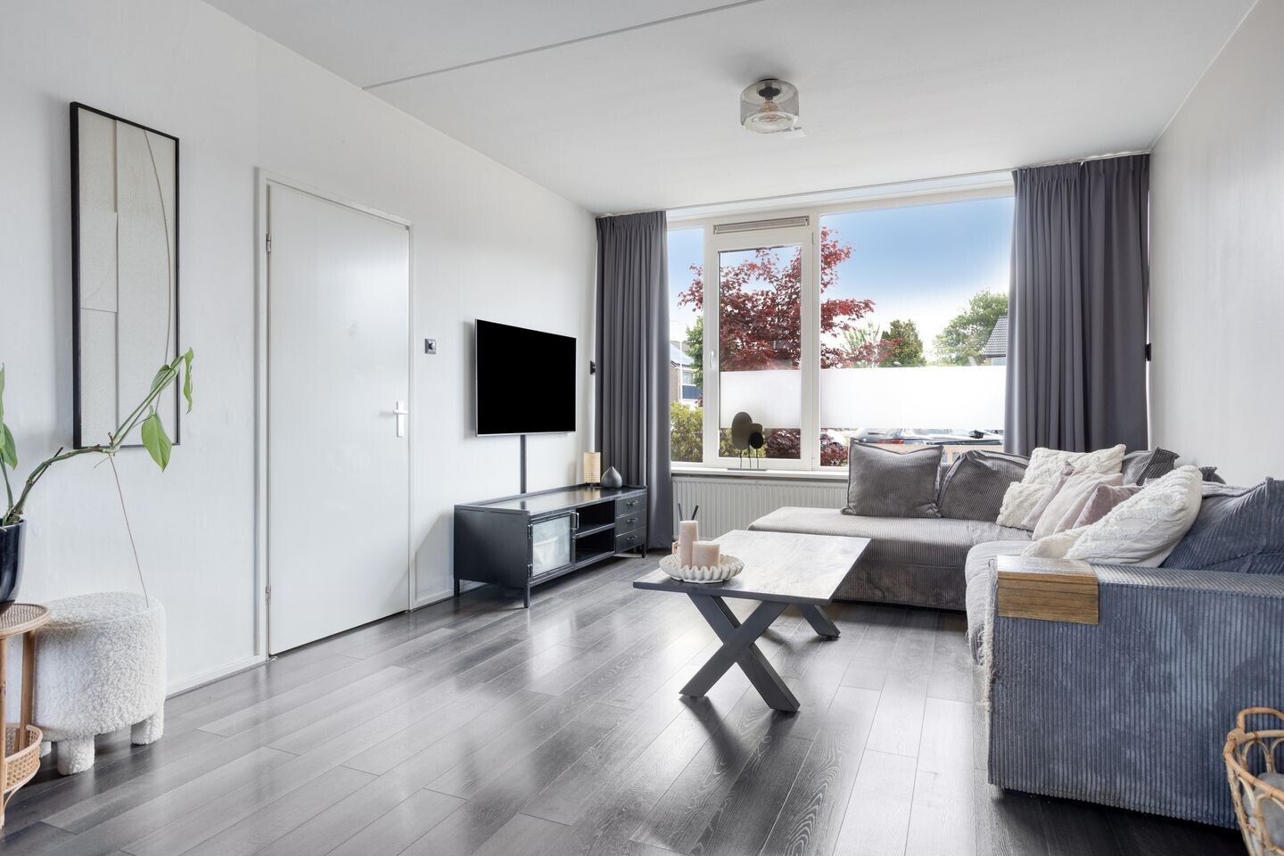 Hoekwoning te koop: Deltastraat 92, Emmeloord