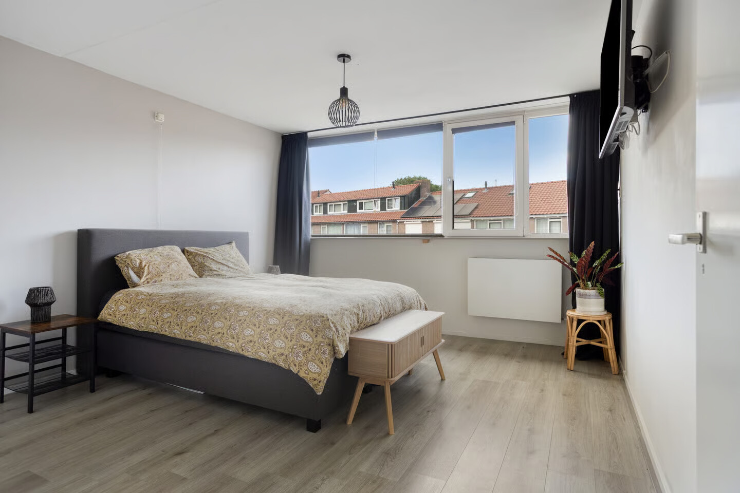 Hoekwoning te koop: Deltastraat 92, Emmeloord