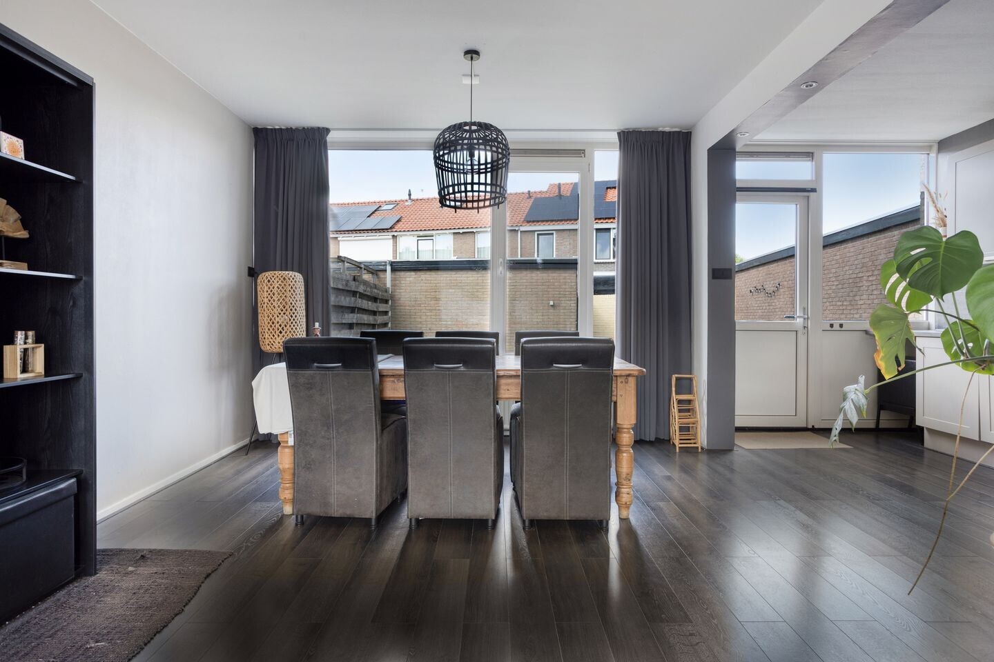 Hoekwoning te koop: Deltastraat 92, Emmeloord