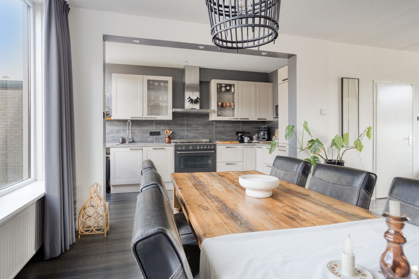 Hoekwoning te koop: Deltastraat 92, Emmeloord