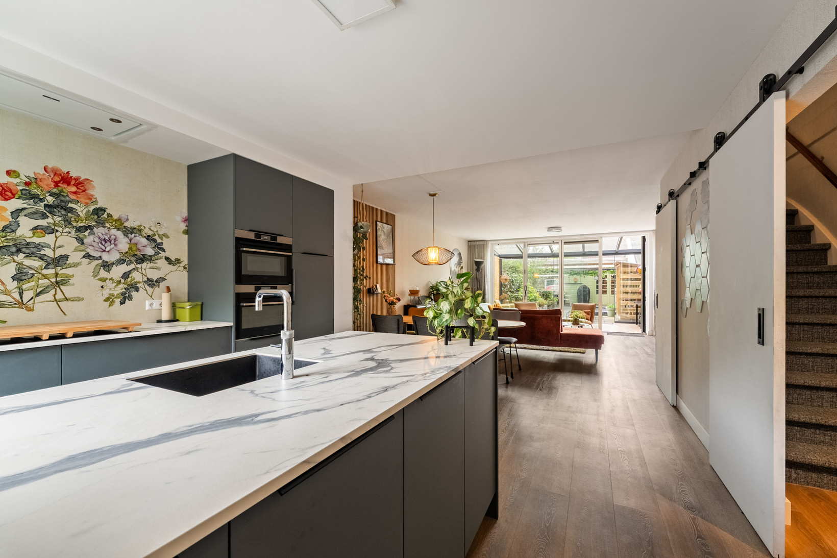 Tussenwoning te koop: Zwanenbalg 5, Emmeloord