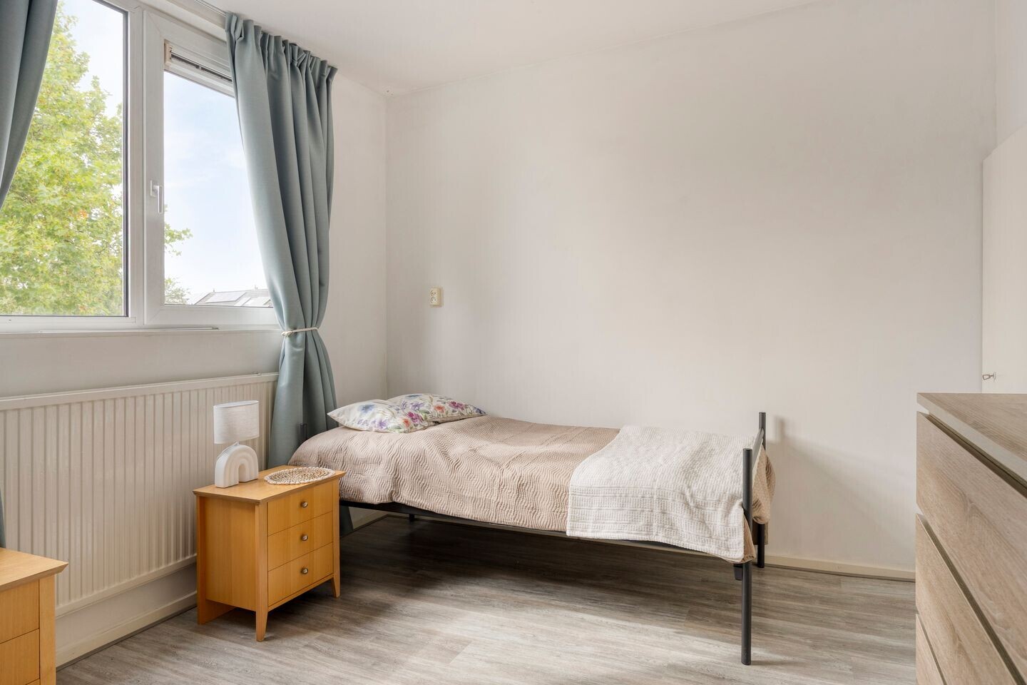 Tussenwoning te koop: de Lauwers 5, Emmeloord