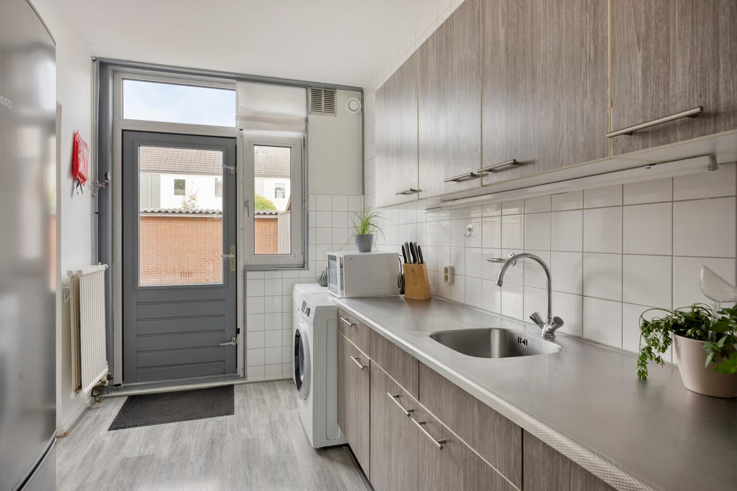 Tussenwoning te koop: de Lauwers 5, Emmeloord