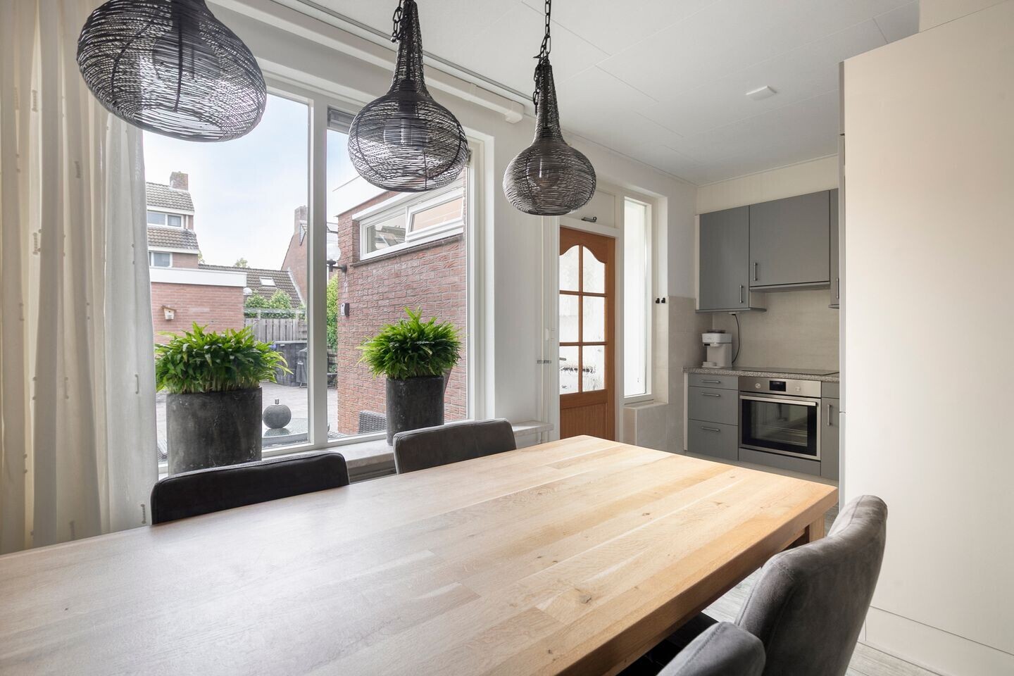 Tussenwoning te koop: Workumstraat 37, Emmeloord