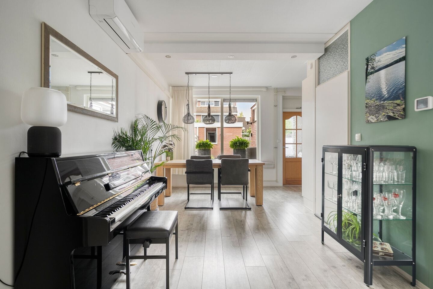 Tussenwoning te koop: Workumstraat 37, Emmeloord