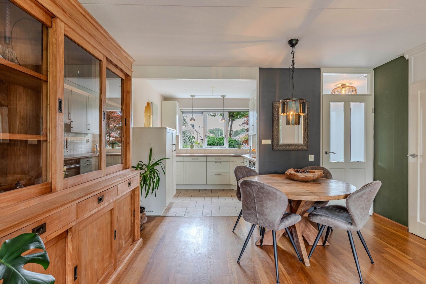 Tussenwoning te koop: Bunschotenlaan 36, Emmeloord