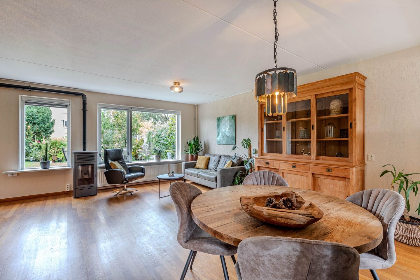 Tussenwoning te koop: Bunschotenlaan 36, Emmeloord