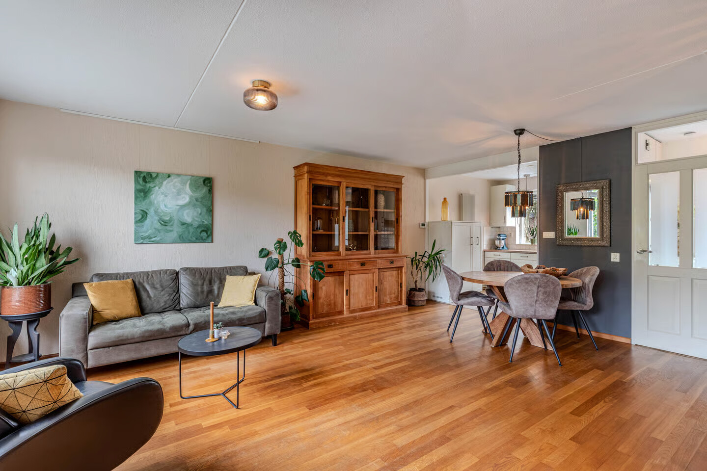 Tussenwoning te koop: Bunschotenlaan 36, Emmeloord
