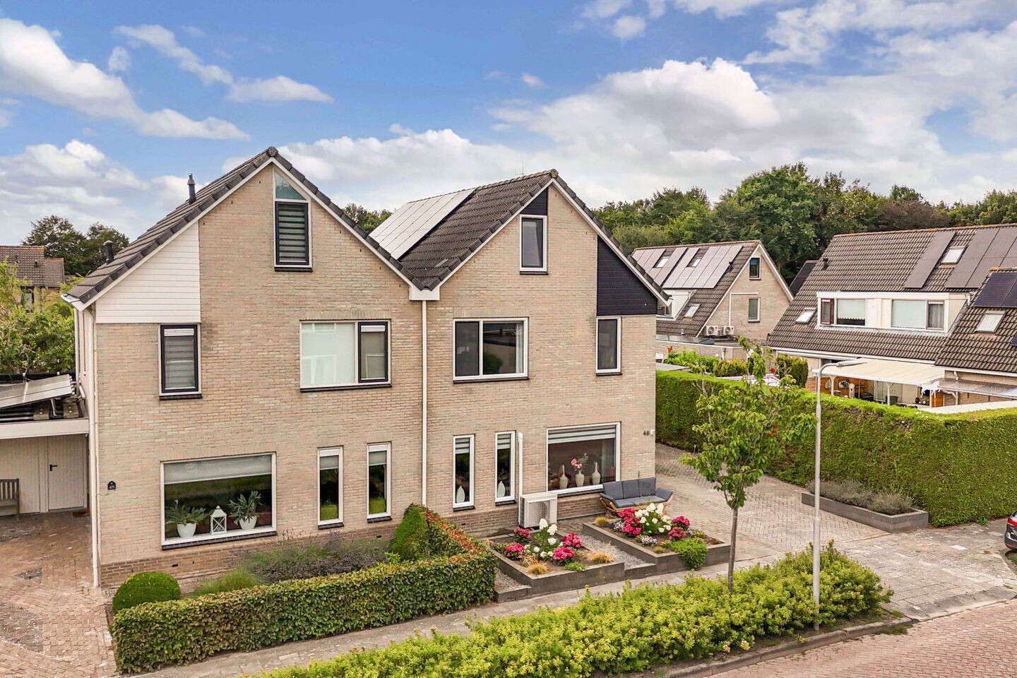 Twee-onder-één-kap te koop: Noorderbocht 46, Ens