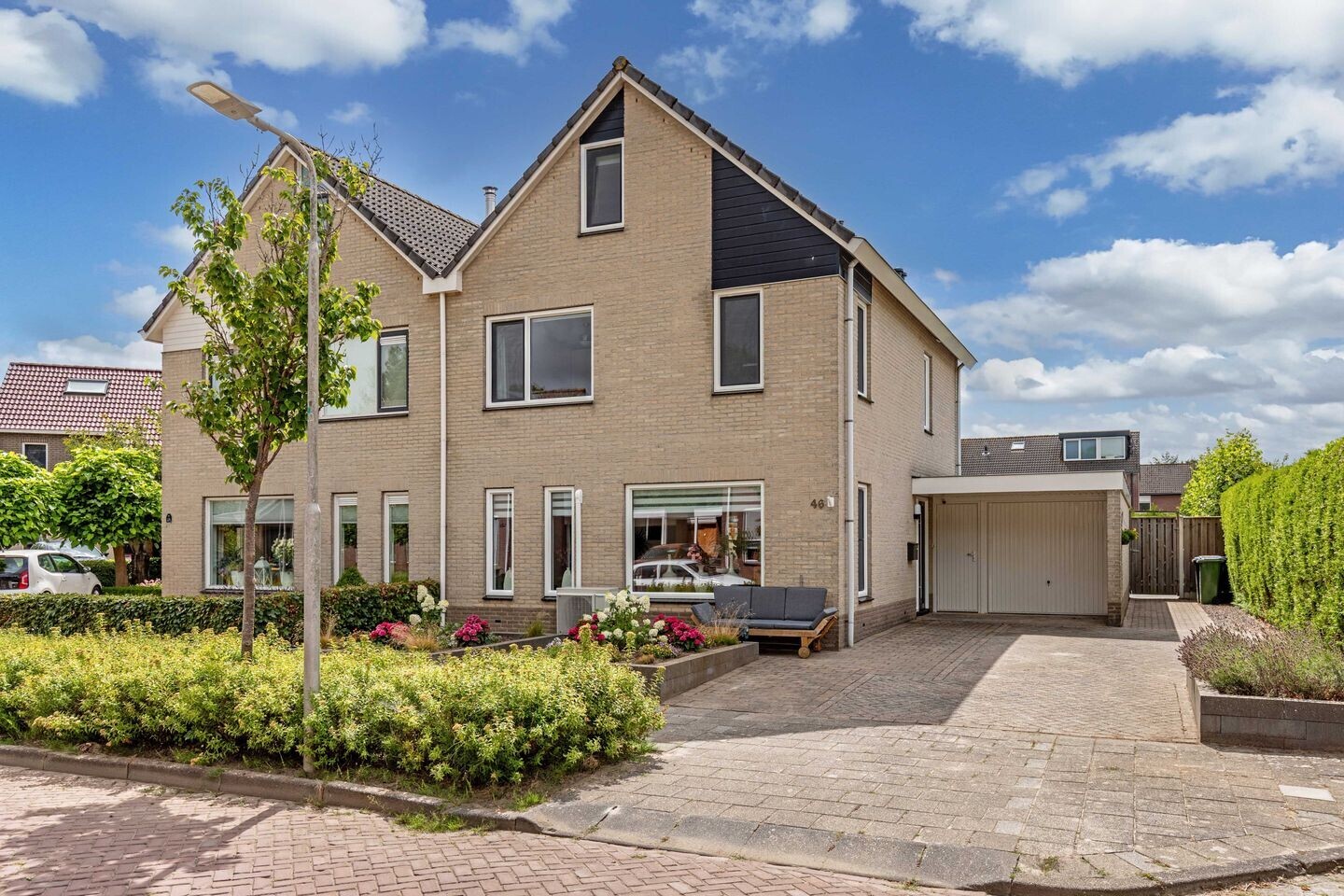 Twee-onder-één-kap te koop: Noorderbocht 46, Ens